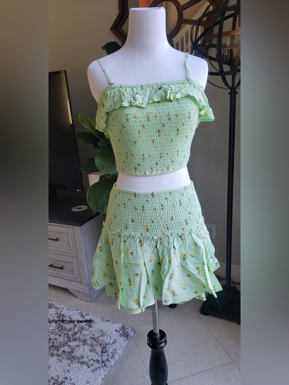 New without tags - Light Green Floral Smocked Mini Skirt - Brand Unspecified
